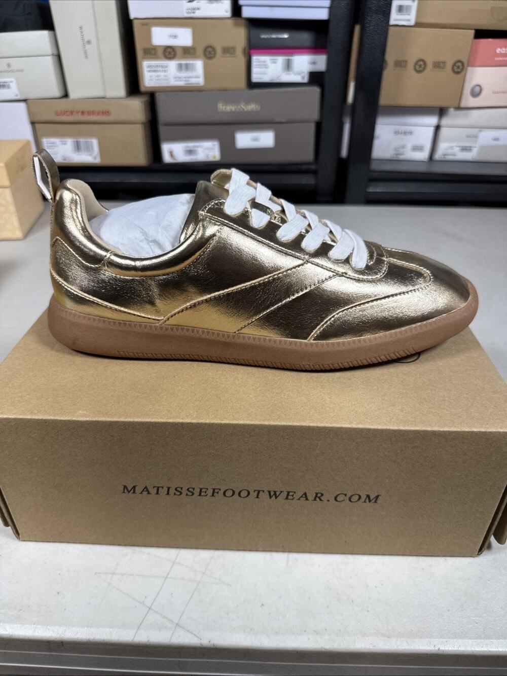 Women's 9.5 Coconuts by Matisse Wylder Lace Up Sneakers Shoes Casual, Gold